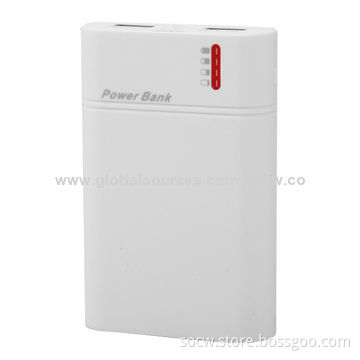 Battery Charger with 8,800mAh Capacity, Dual USB Output Ports and Energy-saving Function